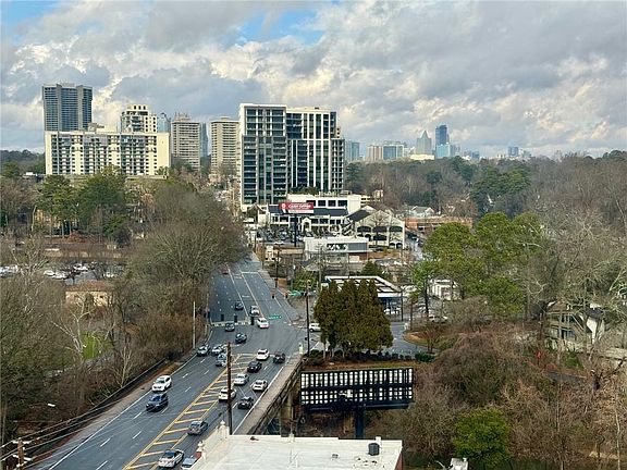 2nd image of 2285 Peachtree Rd NE Unit 1101
