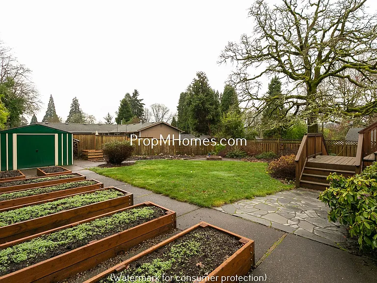 16524 SE Gordon St — Photo 25