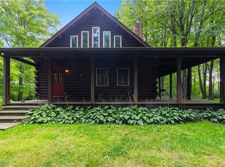 6352 Metz Rd, New Middletown, OH 44442