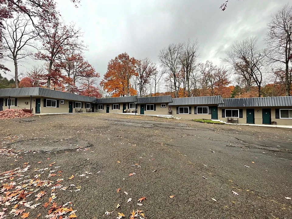 1566 Mercer Rd