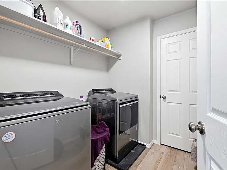 12386 Amorica St — Photo 12