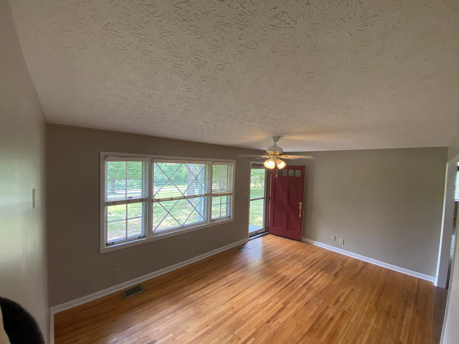 1050 Clarence Binkley Rd — Photo 4