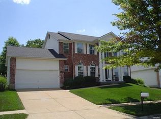 3036 Southoaks Pl, Saint Louis, MO 63129