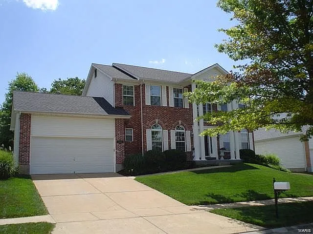 3036 Southoaks Pl photo 1