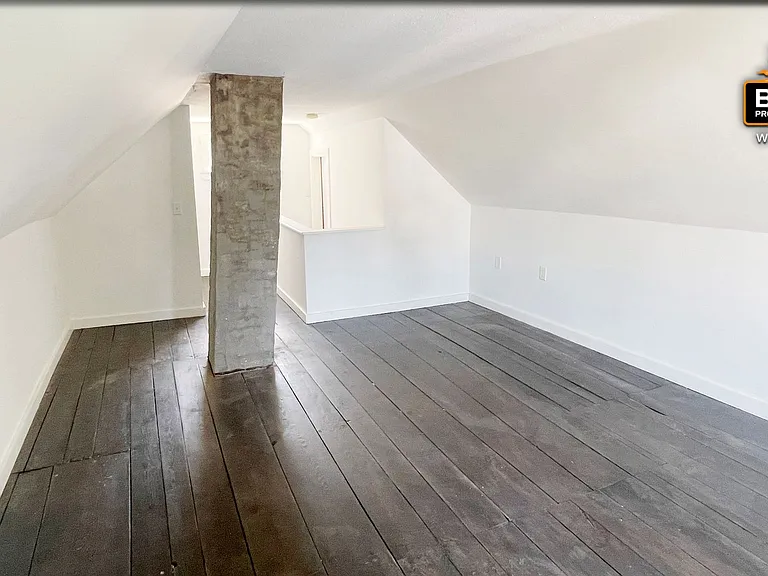43 Grove St — Photo 38