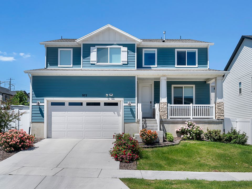 1st image of 972 W Lucky Clover Dr