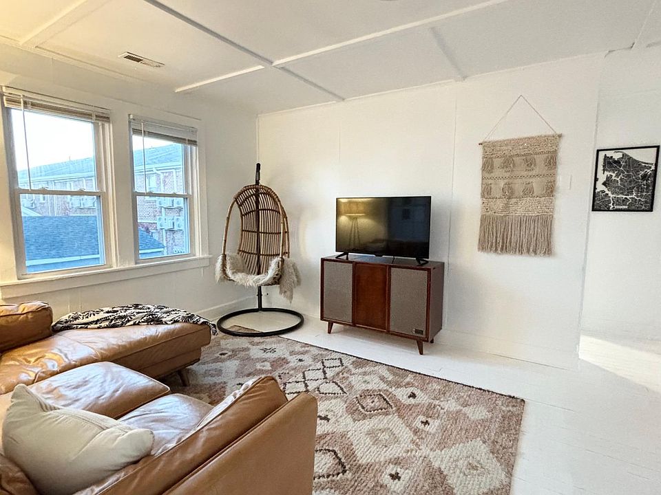 1st image of 1412 E Ocean View Ave APT B