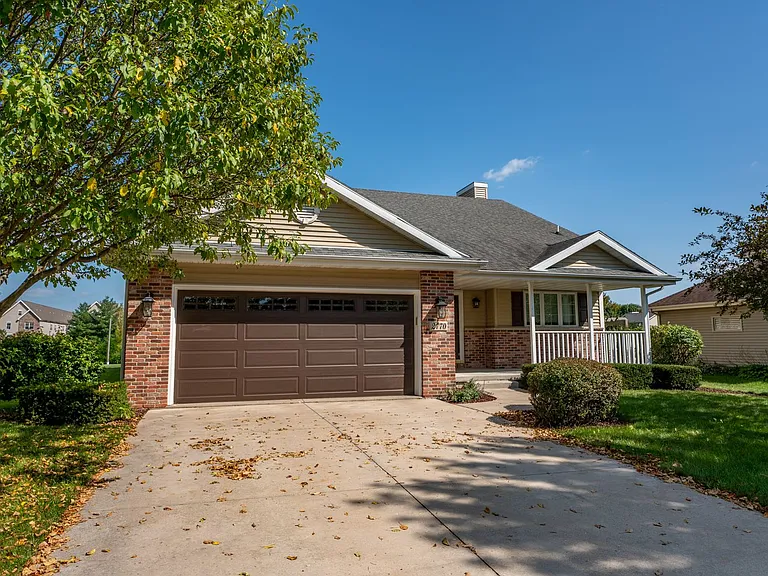 2770 Sunflower Dr — Photo 36