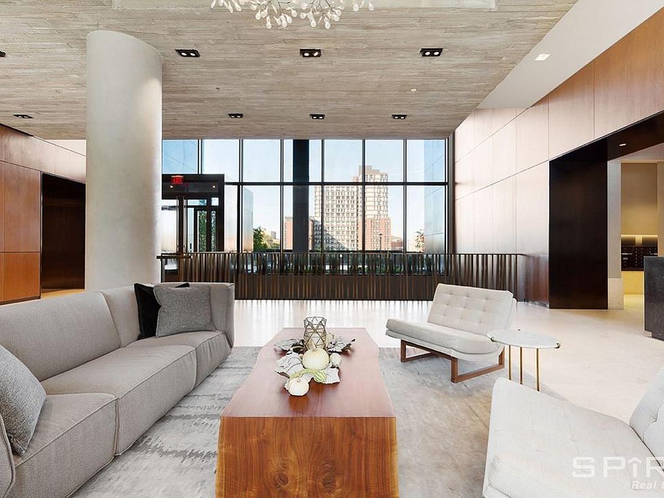 1st image of 550 Vanderbilt Ave APT 1220
