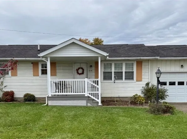 1078 Pfeifer Dr, Zanesville, OH 43701