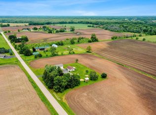 N9186 Sunset Rd, Shiocton, WI 54170