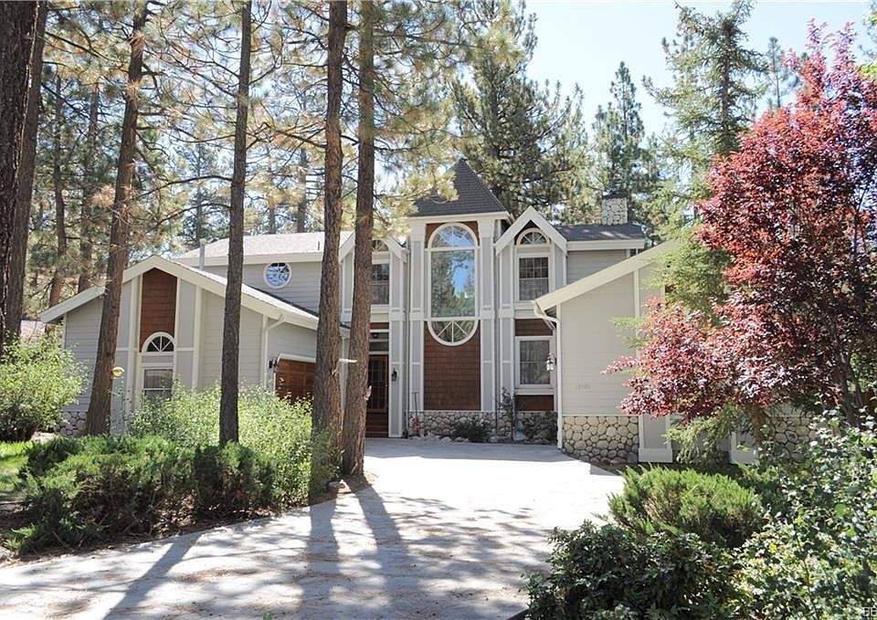 1st image of 42595 Ruben Way