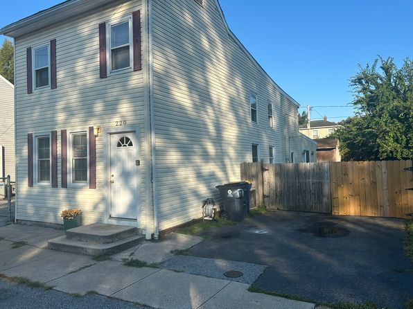 220 Hamilton St