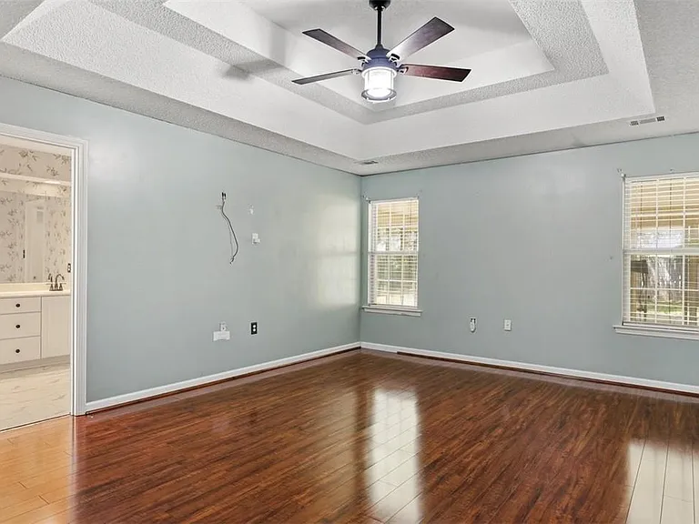 14 Sandy Pond Ct — Photo 23