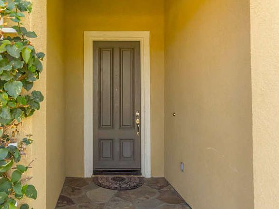 2nd image of 303 Commons Park Dr