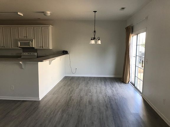 2nd image of 9330 Longstone Ln