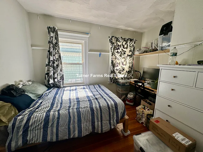 35 Cameron Ave #2R — Photo 10