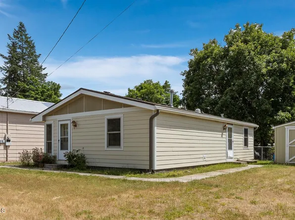 1037 N 22nd St, Coeur D Alene, ID 83814