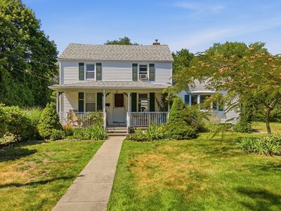 22 Hathaway Rd, Dartmouth, MA, 02747