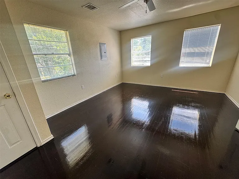 5415 Ennis St #C — Photo 10