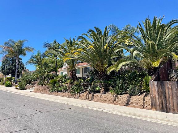 2nd image of 440 Camino Mateo