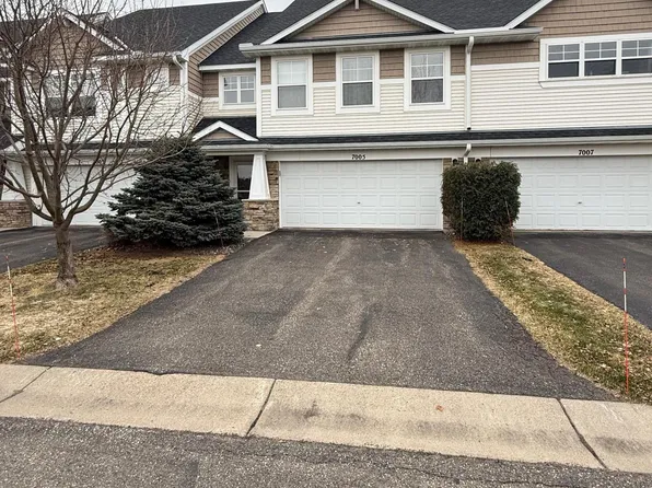 7005 Rose Dr, Rockford, MN 55373