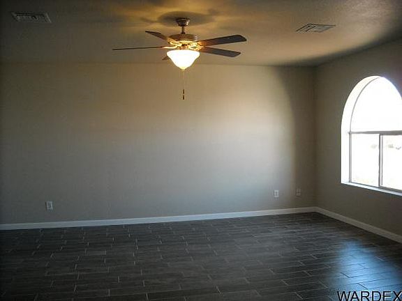 2nd image of 5182 S Desert Sands Dr