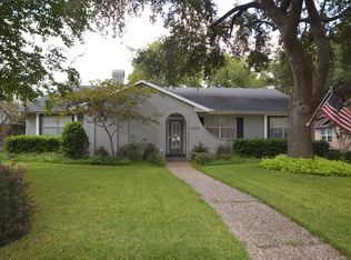 14218 Burgoyne Rd, Houston, TX 77077