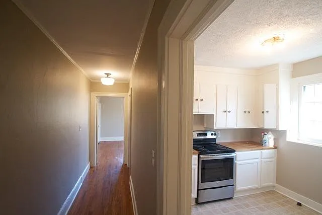 45 Henrietta St #3 — Photo 6