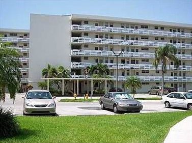3rd image of 3020 Marcos Dr #301