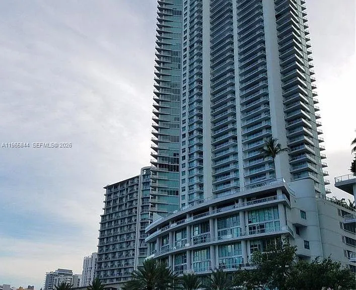 350 S Miami Ave #2114 — Photo 24