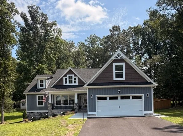 2206 Silver St, Aylett, VA 23009