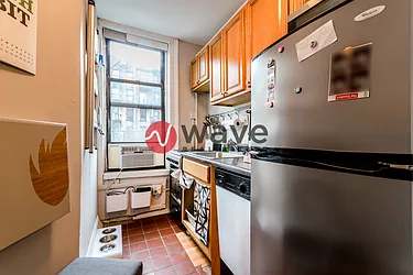 Rented by Wave Real Estate Group