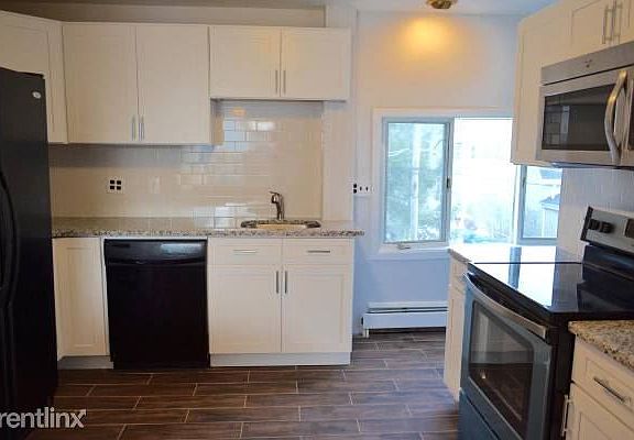 00M0M_cYWUrwR27ED_600x450