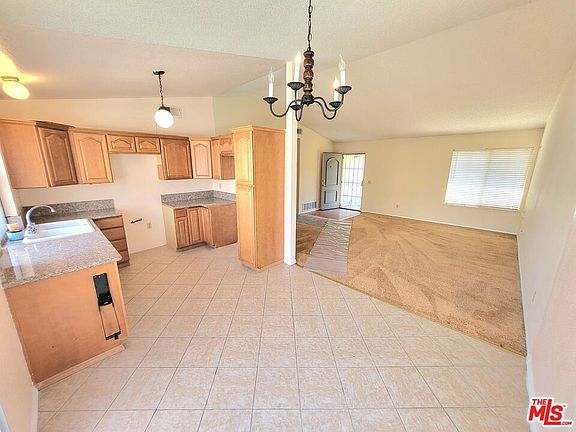 4th image of 7425 Laurel Ave