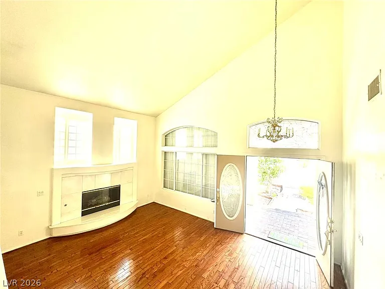 1904 Bocale Ct — Photo 6