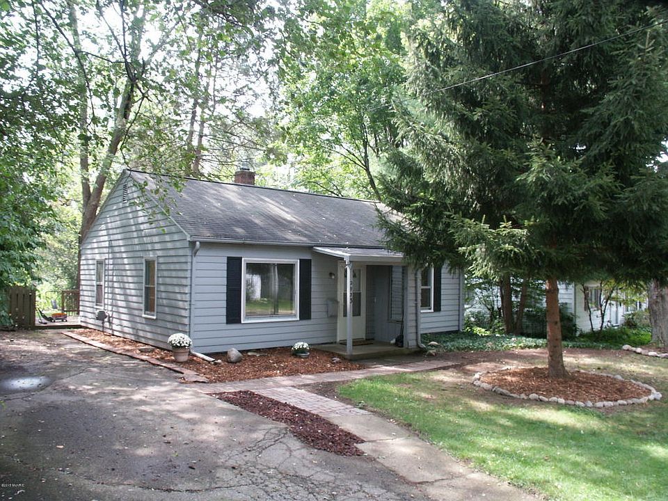 2933 Lorraine Ave, Kalamazoo, MI 49008 Zillow