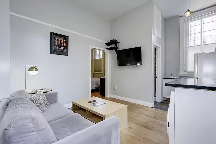 931 R St NW #1 — Photo 2