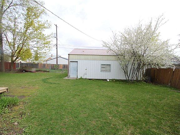 3rd image of 2603 E Diamond Ave