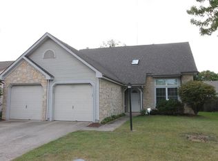 7820 Harcourt Springs Dr, Indianapolis, IN