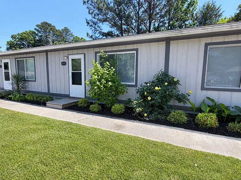 100 McKellar Dr #106A — Photo 1