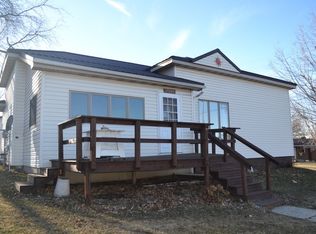 219 N Main St, Greenwood, WI 54437
