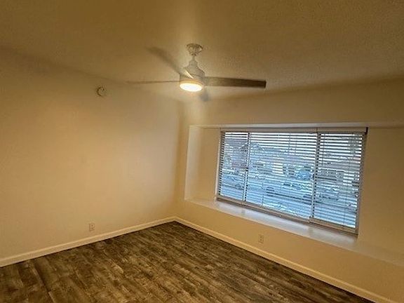 5th image of 1751 Cabrillo Ave APT E