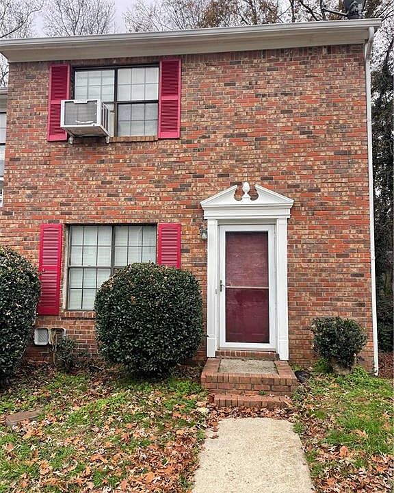 1st image of 6938 Oakhill Cir