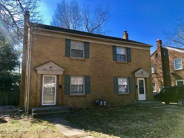 1st image of 1939 E Blackford Ave #B