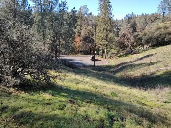 12288 Kenneth Ct, Grass Valley, CA 95949