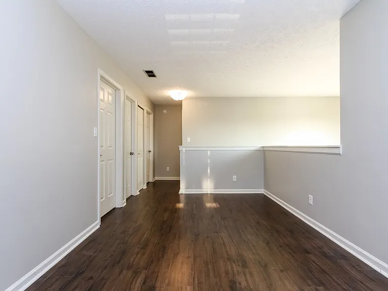 5885 Gadsen Dr — Photo 11