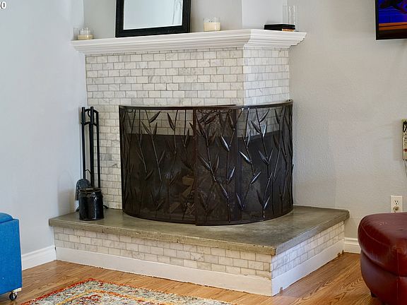 5th image of 8502 NE 30th Ave
