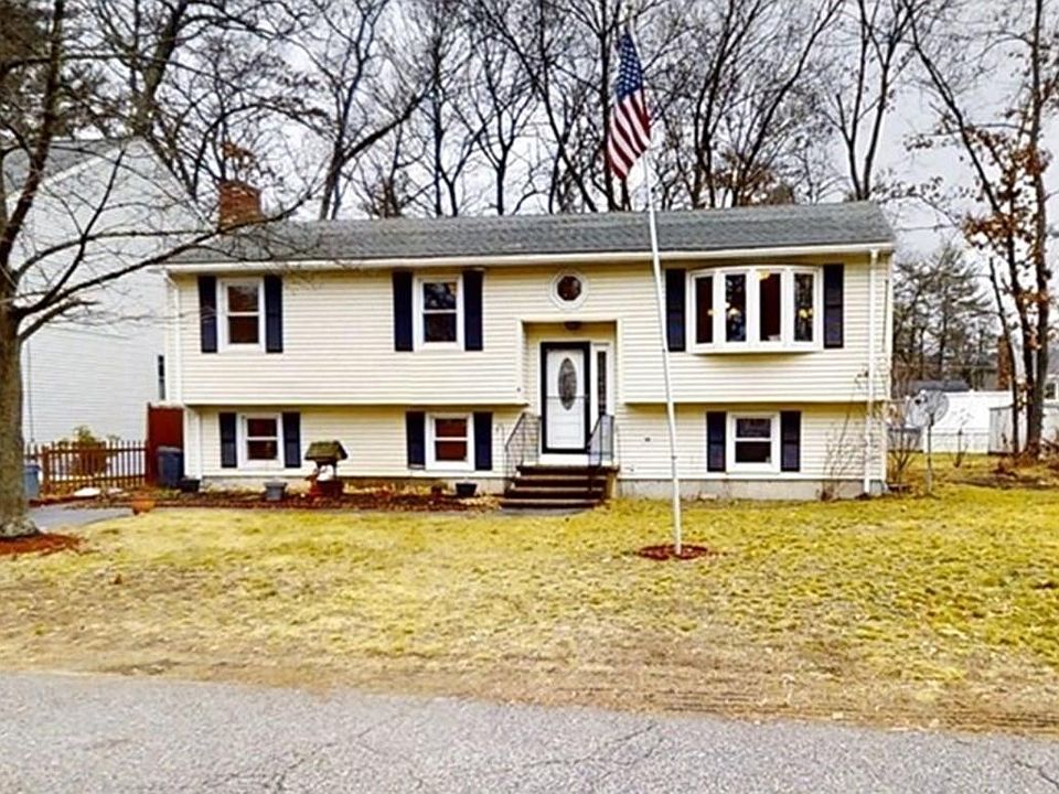 1st image of 4 Beverly Ave