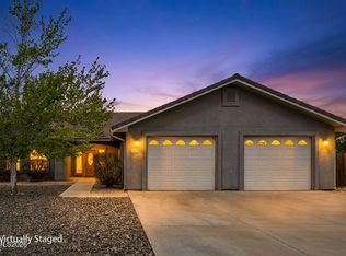 1743 Art Ct, Fernley, NV 89408